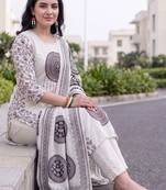 women ethnic motifs printed regular cotton kurta with trousers & with dupatta