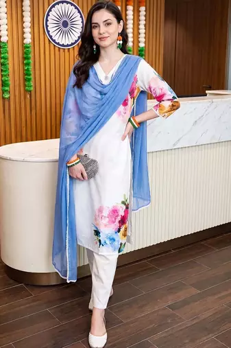 women floral printed regular linen kurta with trousers & with dupatta