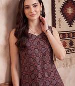 women printed regular cotton kurta with dhoti pants