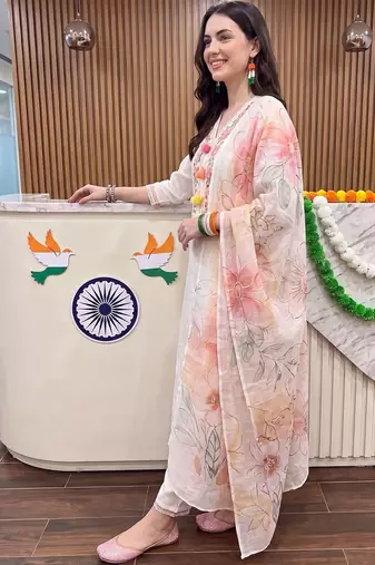 women floral embroidered regular thread work cotton kurta with trousers & with dupatta