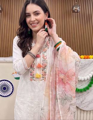women floral embroidered regular thread work cotton kurta with trousers & with dupatta 5