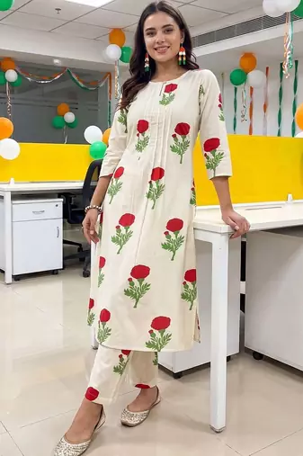 women floral printed regular cotton kurta with trousers