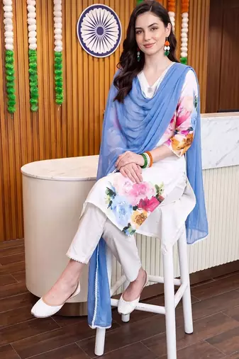women floral printed regular linen kurta with trousers & with dupatta