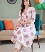 women floral printed empire cotton kurta with trousers