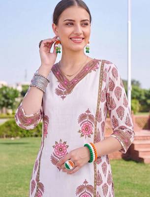 women ethnic motifs printed regular cotton kurta with trousers 2