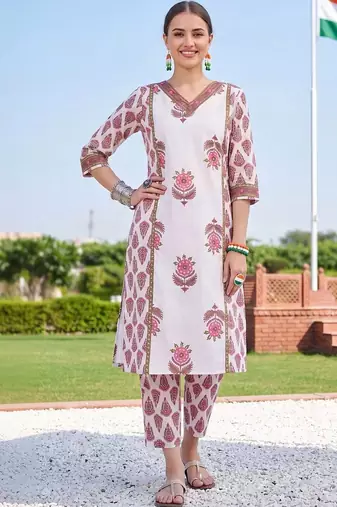 women ethnic motifs printed regular cotton kurta with trousers