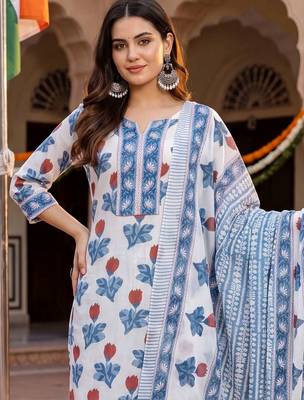 women floral printed regular cotton kurta with trousers & with dupatta 5