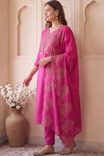 women ethnic motifs embroidered regular thread work cotton kurta with trousers & with dupatta