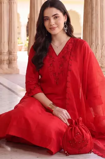 women ethnic motifs embroidered regular thread work kurta with trousers & with dupatta