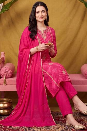 women ethnic motifs printed regular thread work kurta with trousers & with dupatta