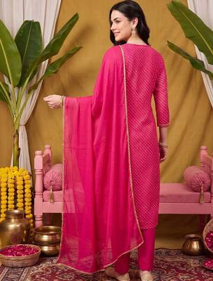 women ethnic motifs printed regular thread work kurta with trousers & with dupatta 4