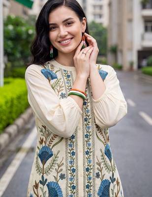 women floral embroidered regular thread work cotton kurta with trousers 2