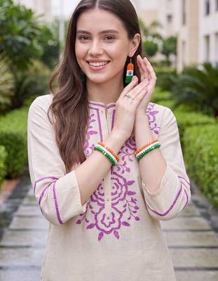 women ethnic motifs embroidered regular thread work kurta with palazzos 3