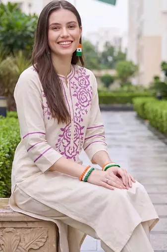 women ethnic motifs embroidered regular thread work kurta with palazzos