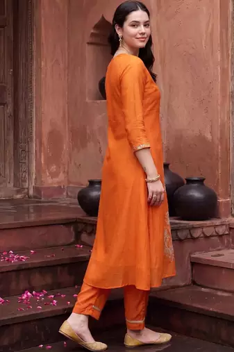women ethnic motifs embroidered regular thread work kurta with trousers