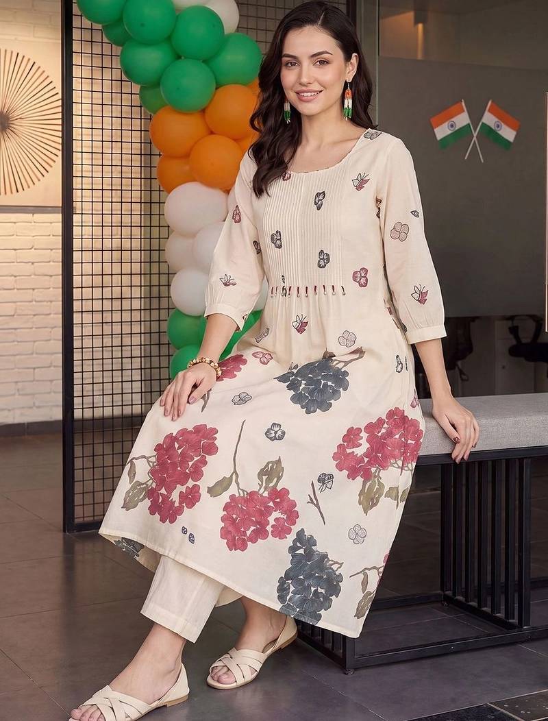 women floral printed regular cotton kurta with trousers