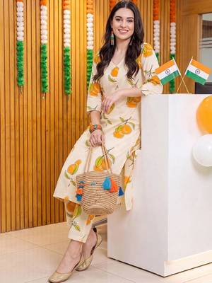 women printed regular cotton kurta with trousers 1