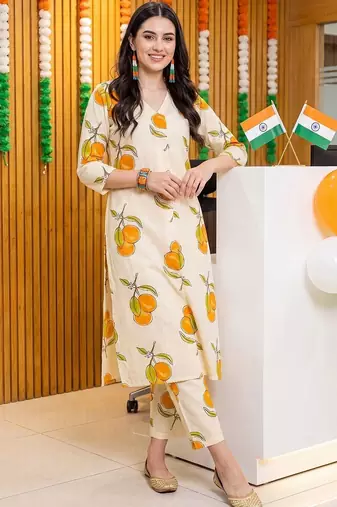women printed regular cotton kurta with trousers