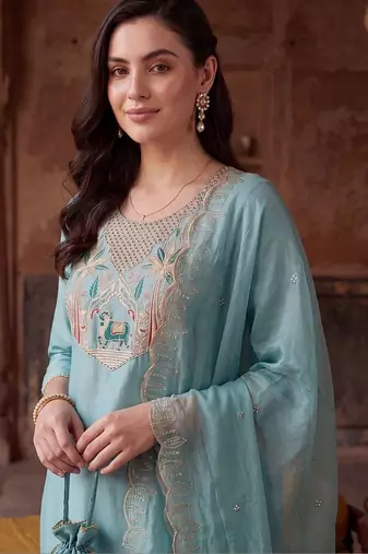 women ethnic motifs embroidered regular thread work kurta with trousers & with dupatta