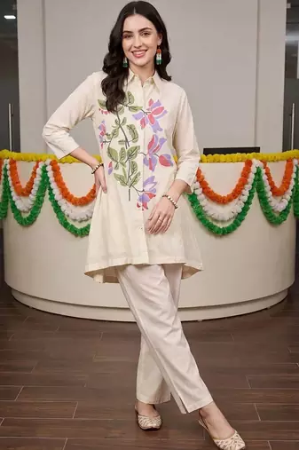 women floral printed regular cotton kurta with trousers