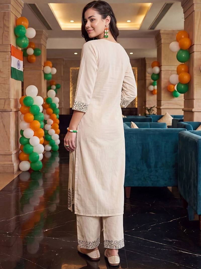 women ethnic motifs embroidered regular thread work cotton kurta with trousers