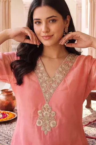 women ethnic motifs embroidered regular thread work kurta with trousers & with dupatta