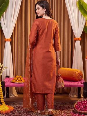 women ethnic motifs embroidered regular thread work liva kurta with trousers & with dupatta 4