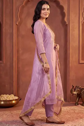 women ethnic motifs embroidered regular thread work kurta with trousers & with dupatta
