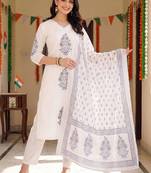 women floral printed regular cotton kurta with trousers & with dupatta