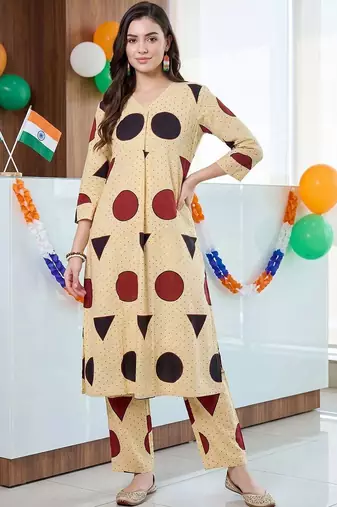 women printed regular cotton kurta with trousers