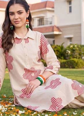 women floral printed regular cotton kurta with trousers 5