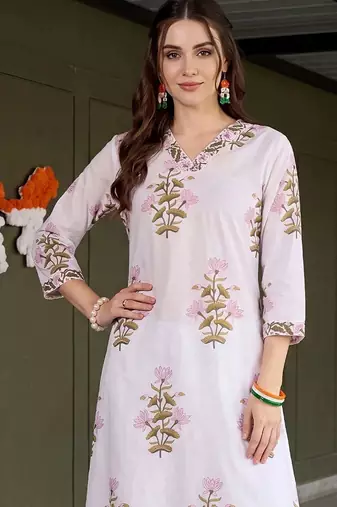 women floral printed regular cotton kurta with trousers