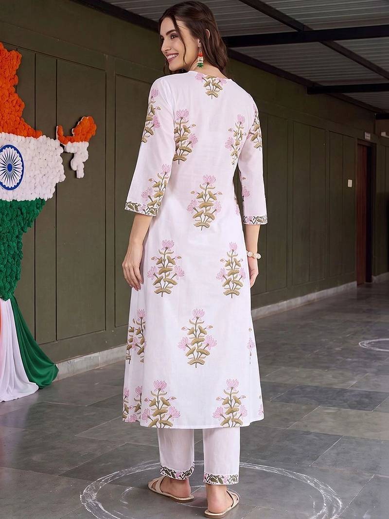 women floral printed regular cotton kurta with trousers