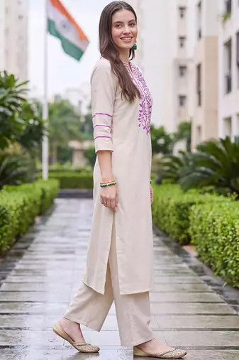 women ethnic motifs embroidered regular thread work kurta with palazzos