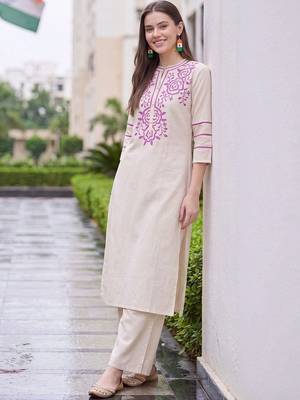 women ethnic motifs embroidered regular thread work kurta with palazzos 1