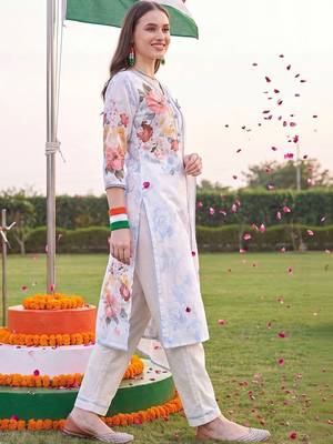 women floral printed regular linen kurta with trousers & with dupatta 3