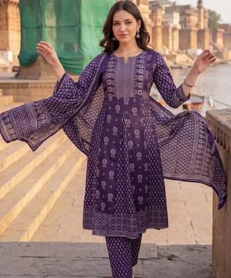 women ethnic motifs printed regular cotton kurta with trousers & with dupatta 6