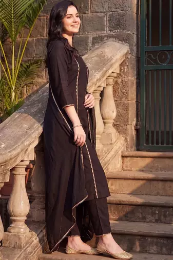 women regular gotta patti cotton kurta with trousers & with dupatta