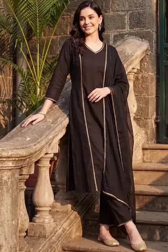 women regular gotta patti cotton kurta with trousers & with dupatta