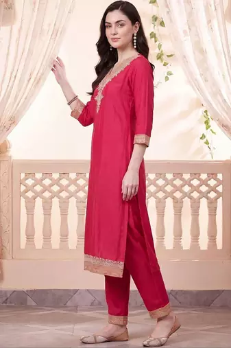 women ethnic motifs embroidered regular thread work kurta with trousers
