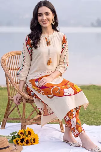 women ethnic motifs printed regular cotton kurta with trousers
