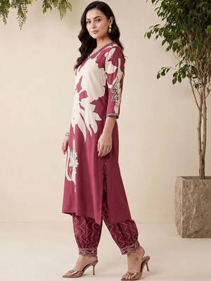 women floral printed regular kurta with patiala 2