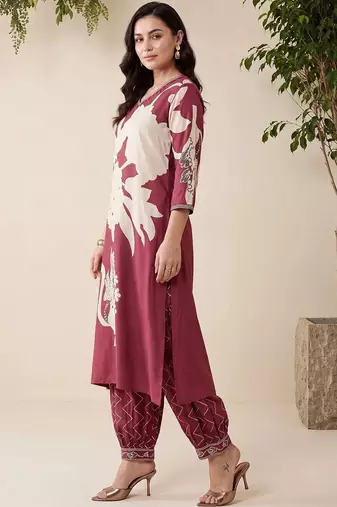 women floral printed regular kurta with patiala