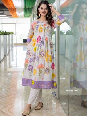 women floral printed empire cotton kurta with trousers 1