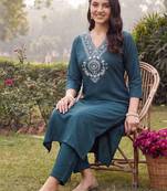 women ethnic motifs embroidered regular thread work kurta with trousers