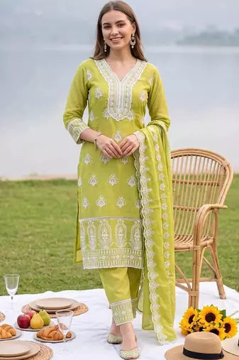 women ethnic motifs embroidered regular thread work cotton kurta with trousers & with dupatta