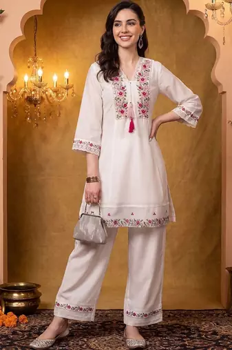 women floral embroidered regular thread work kurta with trousers