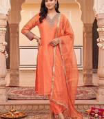 women ethnic motifs embroidered regular thread work kurta with trousers & with dupatta