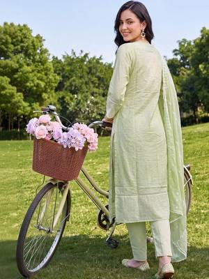 women ethnic motifs embroidered regular thread work cotton kurta with trousers & with dupatta 6