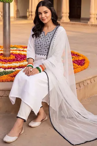 women ethnic motifs embroidered regular thread work kurta with trousers & with dupatta